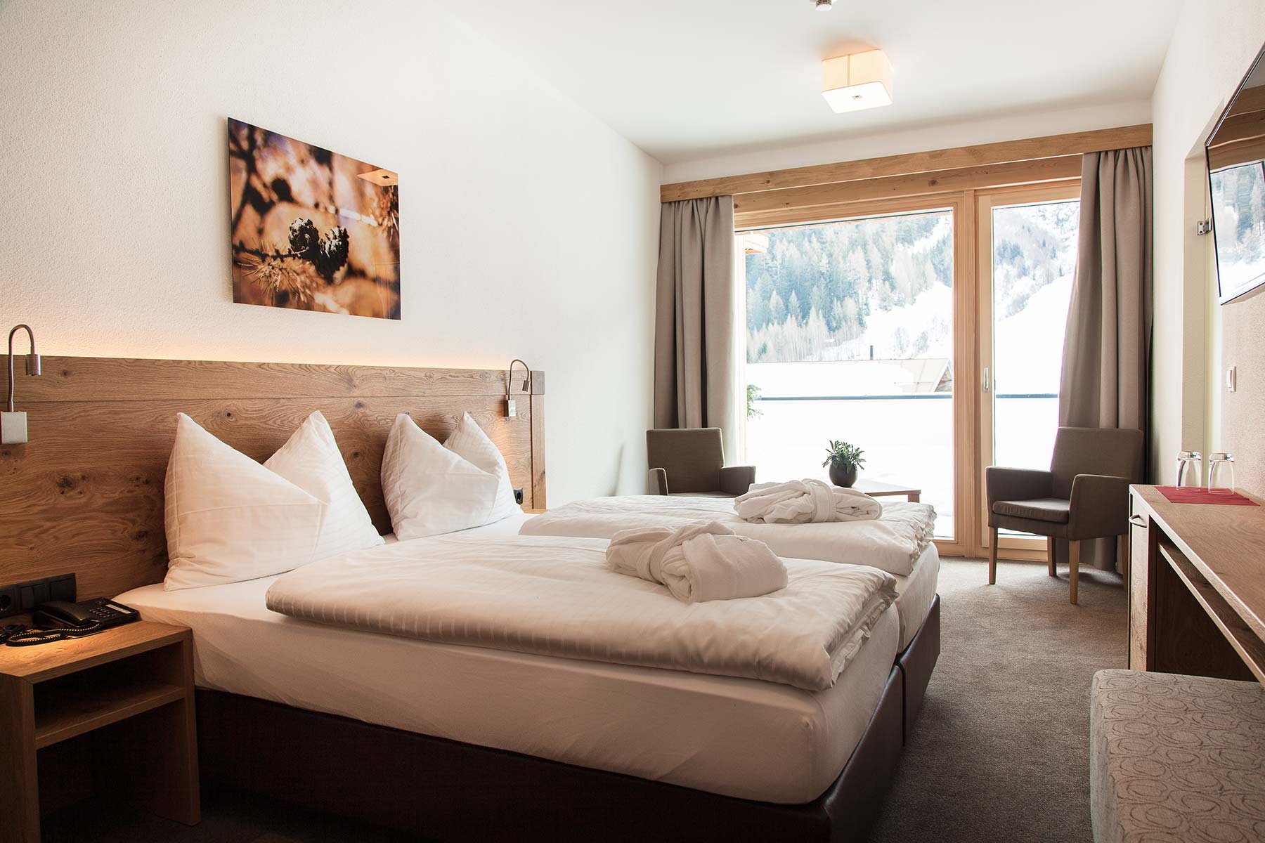 Doppelzimmer in Ferienwohnung am Arlberg