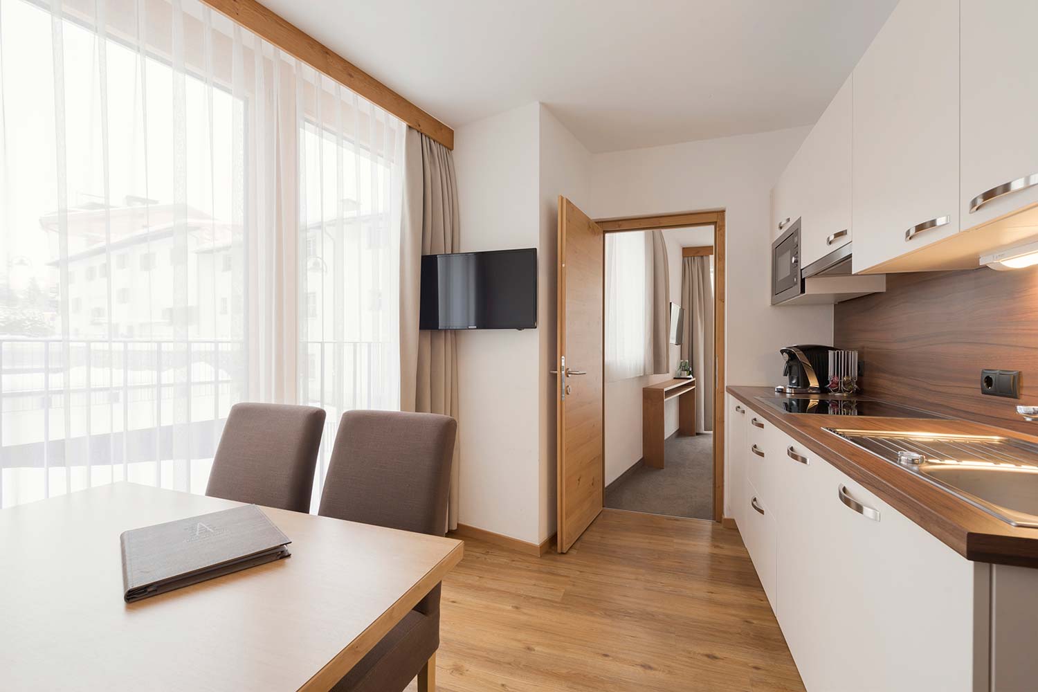 13 geräumige Appartements<br>