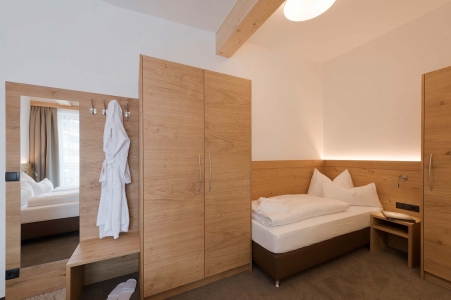 Bild: Mehrere Schlafbereiche im Appartement Superior, St. Anton am Arlberg